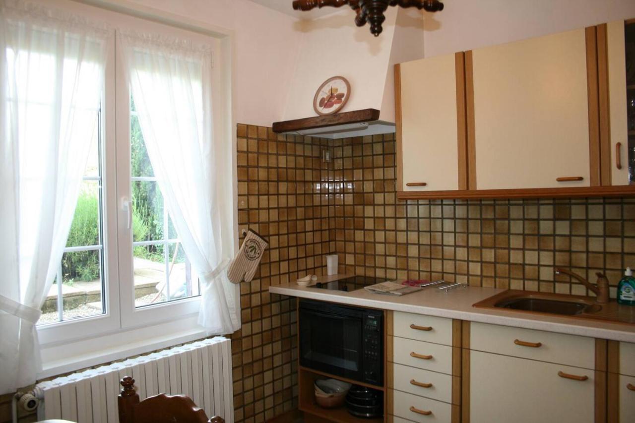 1 Bedroom House 20Min Walk To Centre In 투르뉘 외부 사진